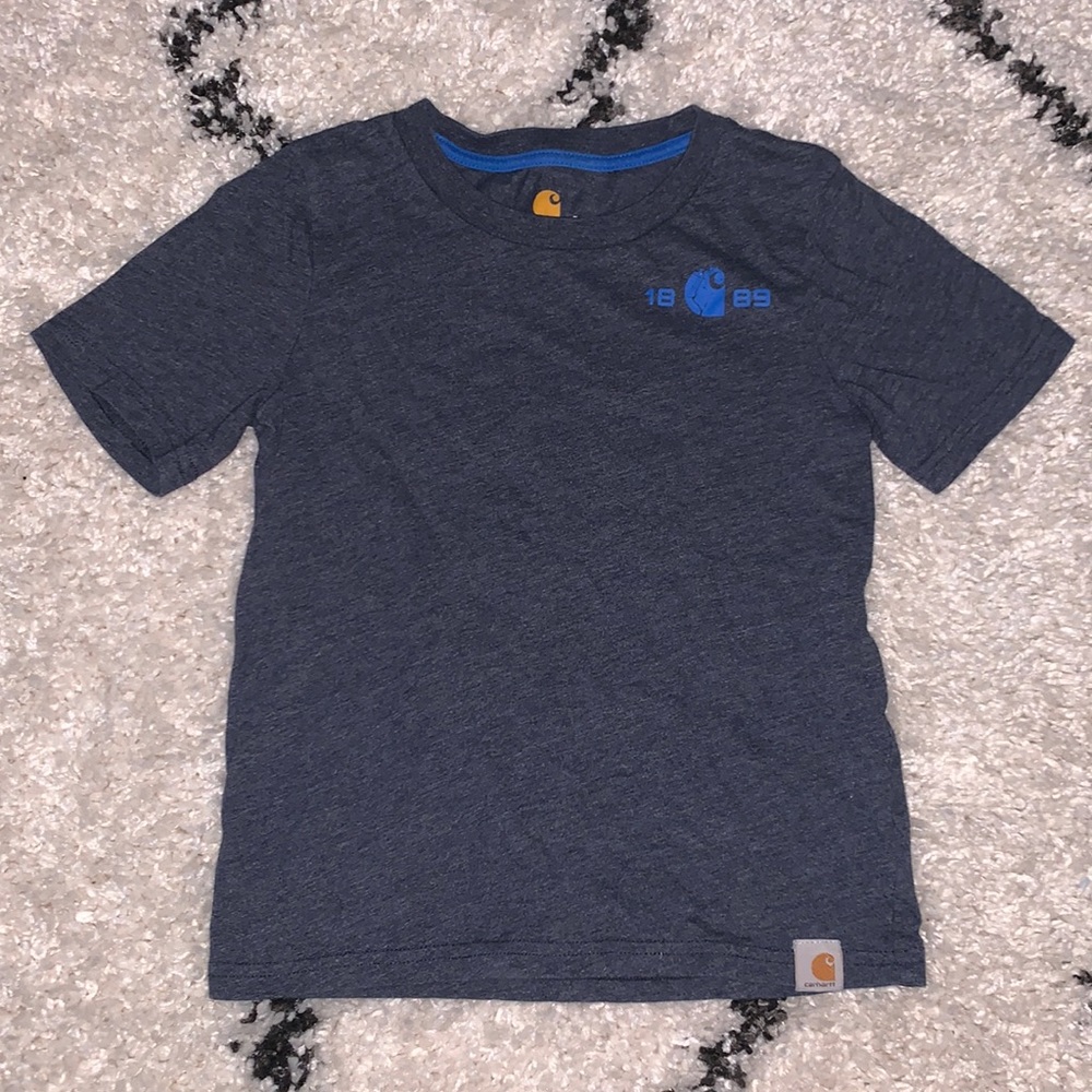 Boys T-shirt size 5. Used.